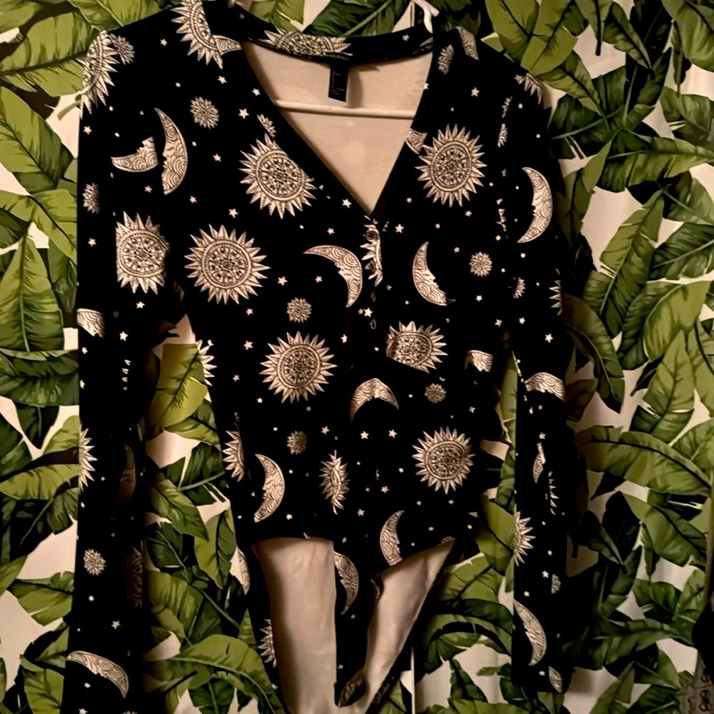Black long sleeve shirt